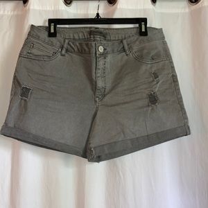 Refuge gray ripped jean shorts